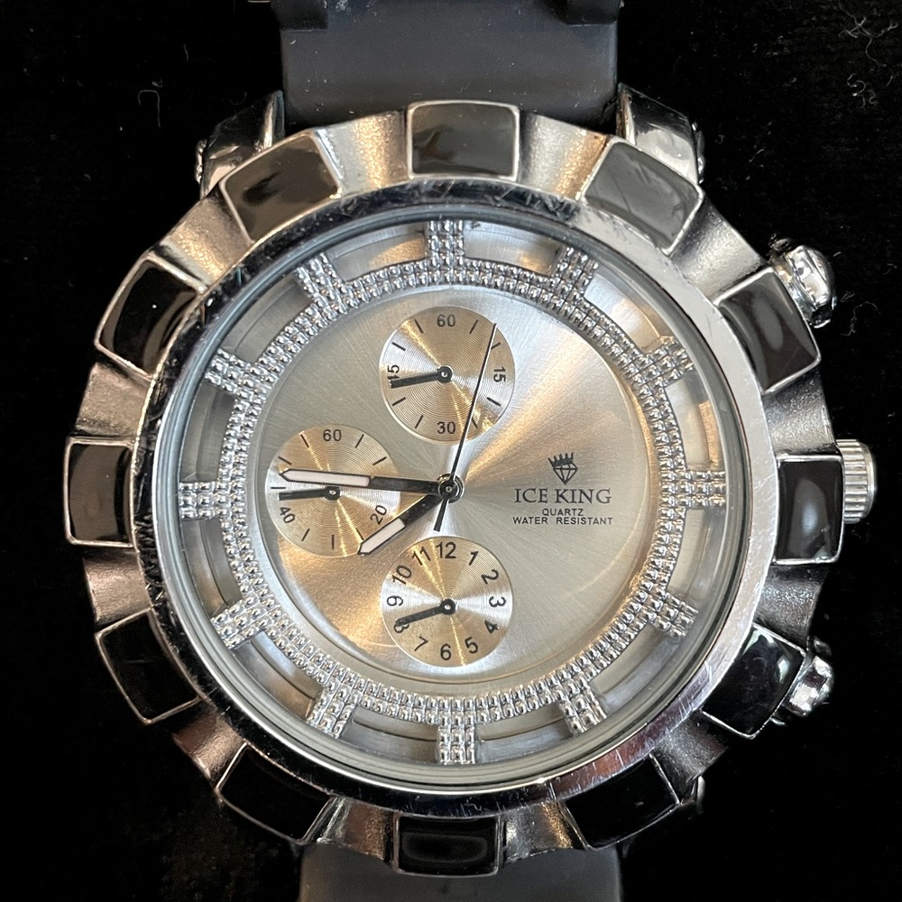 Ice King Fashionable Quartz Watch with Changeable Case Face
